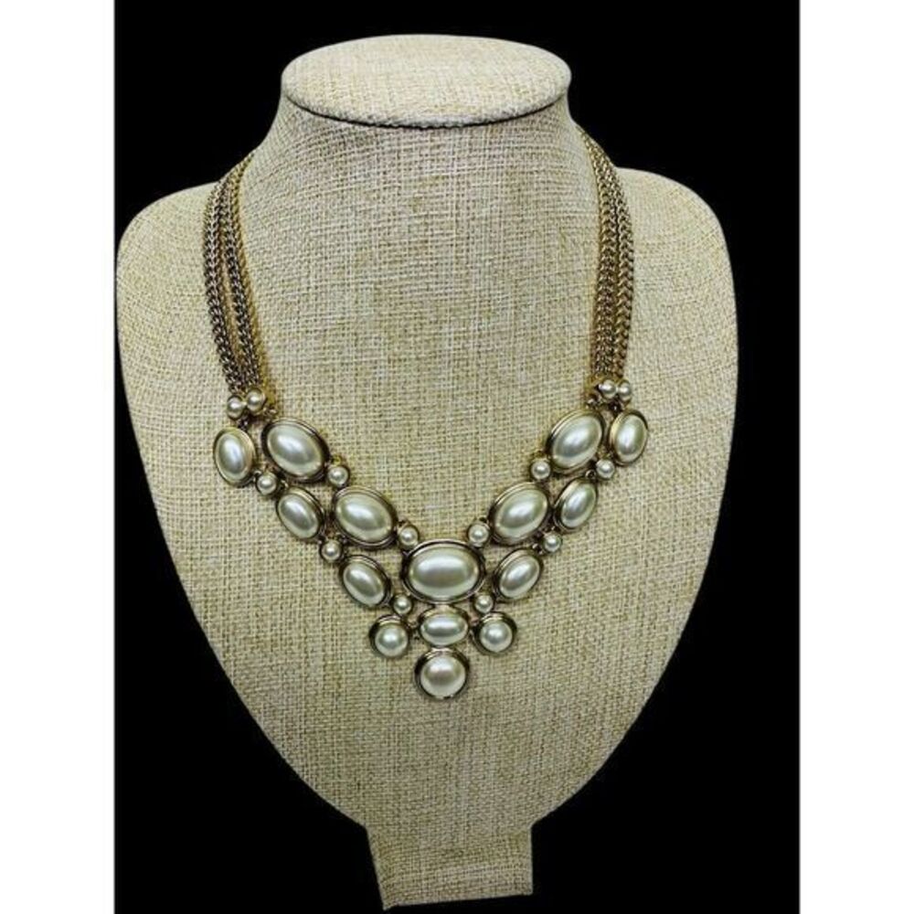 Signed BR Banana‎ Republic Gold Tone Cream Gray Chunky Oval Faux Pearl Necklace